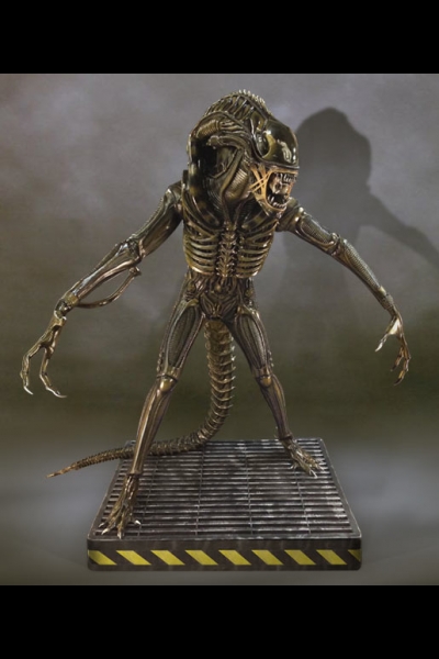 alien taille réelle